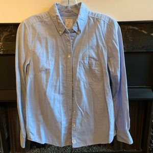 Gap Shrunken Boyfriend Button Down Shirt